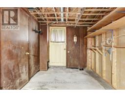 294 BURLINGTON CRESCENT - 21