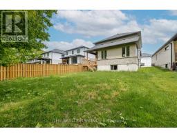 27 - 22701 ADELAIDE ROAD - 31