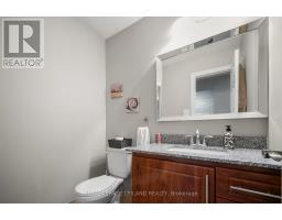 68 - 1096 JALNA BOULEVARD - 9