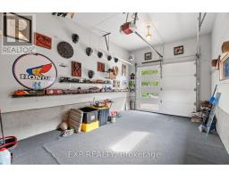 8458 LAZY LANE - 21