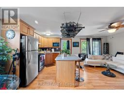 8458 LAZY LANE - 34
