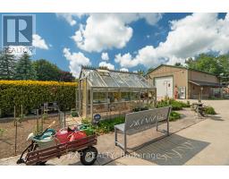 8458 LAZY LANE - 44