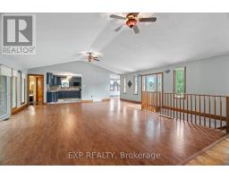 8458 LAZY LANE - 8