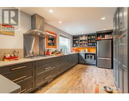 137 ERIE STREET - 12