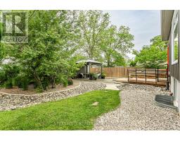 137 ERIE STREET - 23