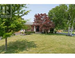 126 HIGHVIEW DRIVE - 2