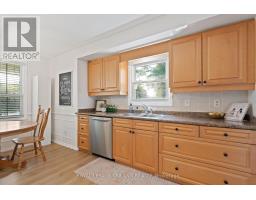 126 HIGHVIEW DRIVE - 23