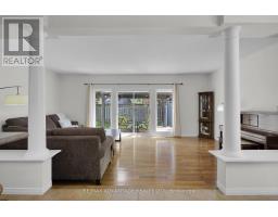 176 ROSSMORE COURT - 14