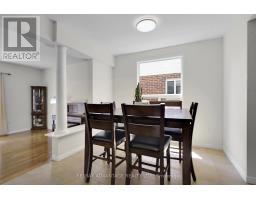 176 ROSSMORE COURT - 15