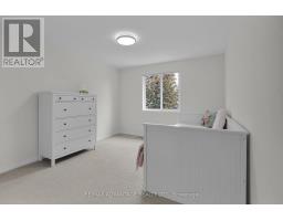 176 ROSSMORE COURT - 26