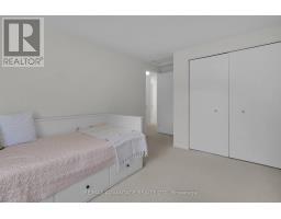 176 ROSSMORE COURT - 27