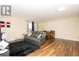 602 - 583 MORNINGTON AVENUE - 5