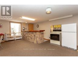 209 - 440 WELLINGTON STREET - 28