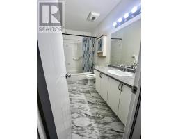 28 - 1290 BENTLEY DRIVE - 11