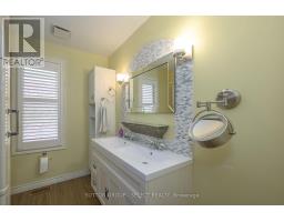 1717 PHILLBROOK CRESCENT - 9