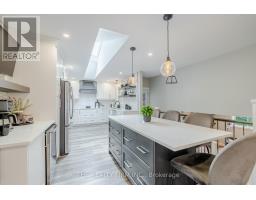 74 JUTTA CRESCENT - 15