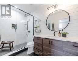 74 JUTTA CRESCENT - 31