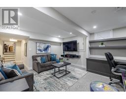 74 JUTTA CRESCENT - 34