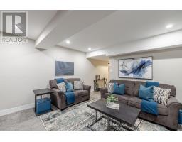 74 JUTTA CRESCENT - 35