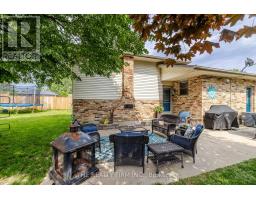 74 JUTTA CRESCENT - 40