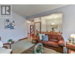 41 GREYROCK CRESCENT - 15