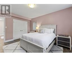 4 ASHBY CRESCENT - 34