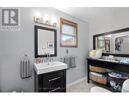 644 PERCY STREET - 31