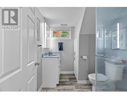 644 PERCY STREET - 39