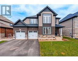 16 ANDERSON CRESCENT - 1