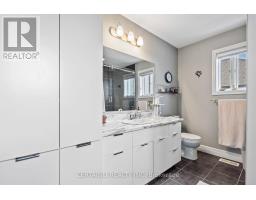 16 ANDERSON CRESCENT - 21