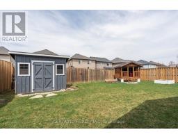 16 ANDERSON CRESCENT - 40