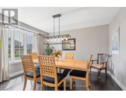 16 ANDERSON CRESCENT - 6