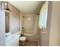 35 MIDALE COURT - 21