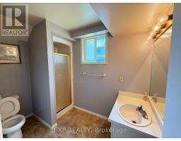 35 MIDALE COURT - 28