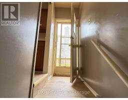 35 MIDALE COURT - 29