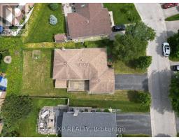 35 MIDALE COURT - 31