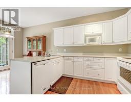 12 - 14 CADEAU TERRACE - 11