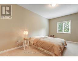 12 - 14 CADEAU TERRACE - 18
