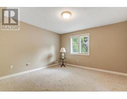 12 - 14 CADEAU TERRACE - 24