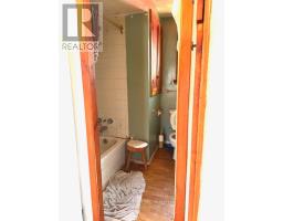 78 ST JULIEN STREET - 8