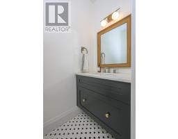 1062 TRAILSWAY AVENUE - 27