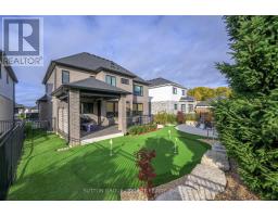 1062 TRAILSWAY AVENUE - 34