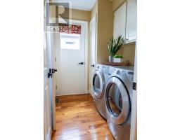 10 HILLHEAD ROAD - 14