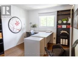 10 HILLHEAD ROAD - 17