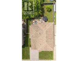 10 HILLHEAD ROAD - 29