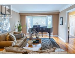 10 HILLHEAD ROAD - 6