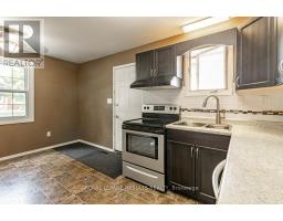 1 VANIER PLACE - 7