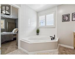 48 BOW STREET - 32