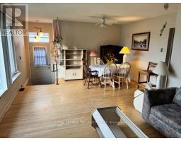 1947 WAVELL STREET - 3