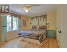 5 PHILLIP STREET - 35